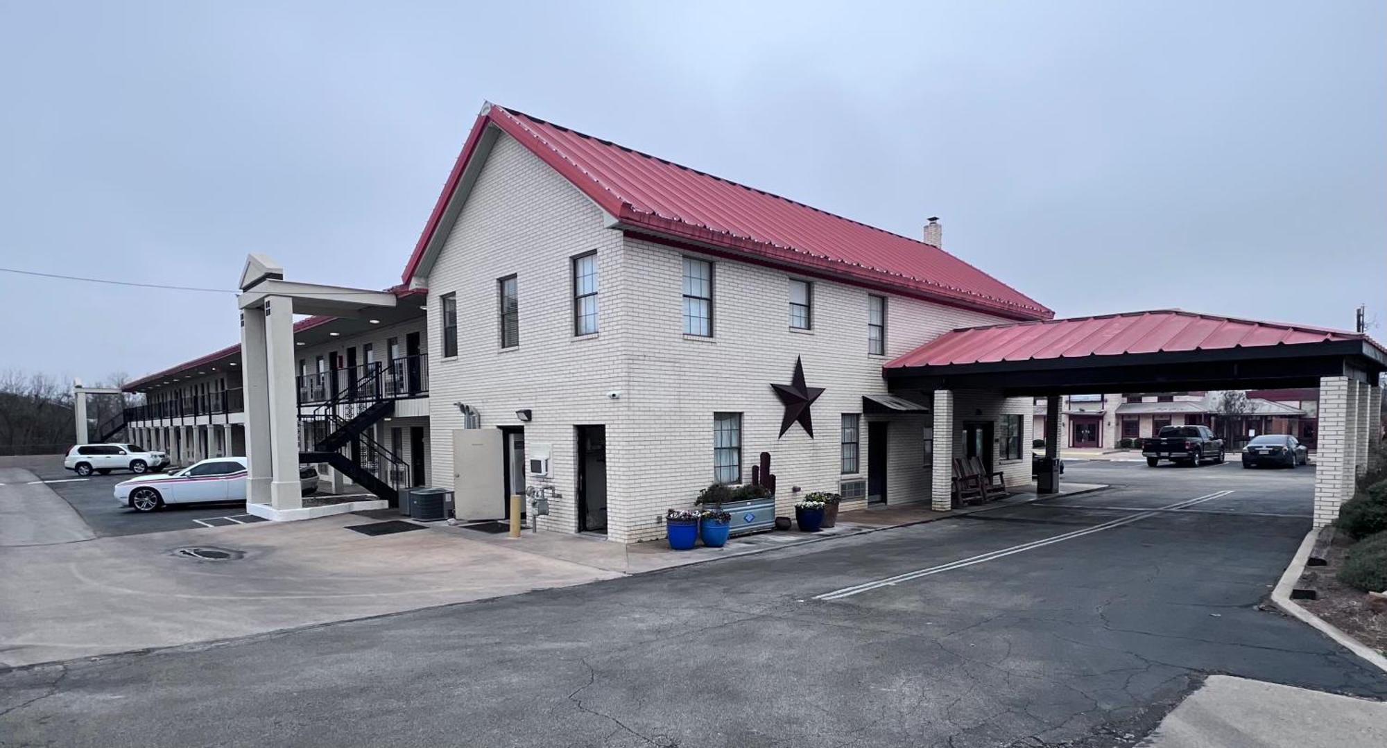 Hotel Super 8 By Wyndham Fredericksburg Zewnętrze zdjęcie
